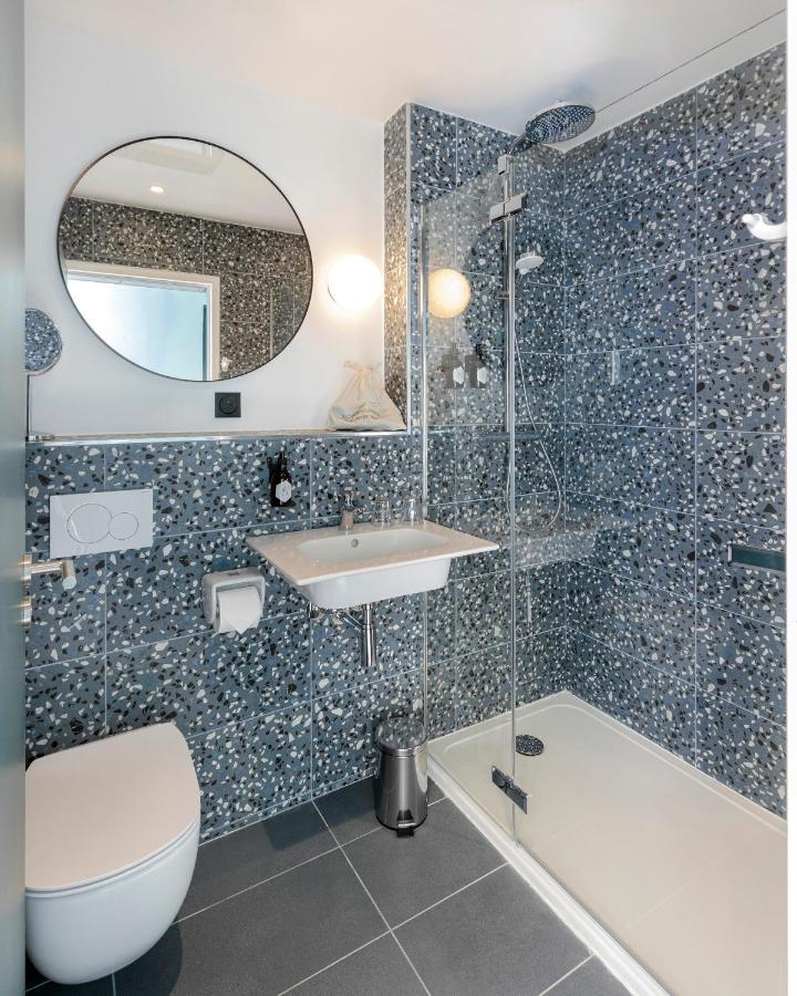 Hotel Corneille - Entree Autonome, Reception En Ligne - Encore Mieux Tours Exterior foto